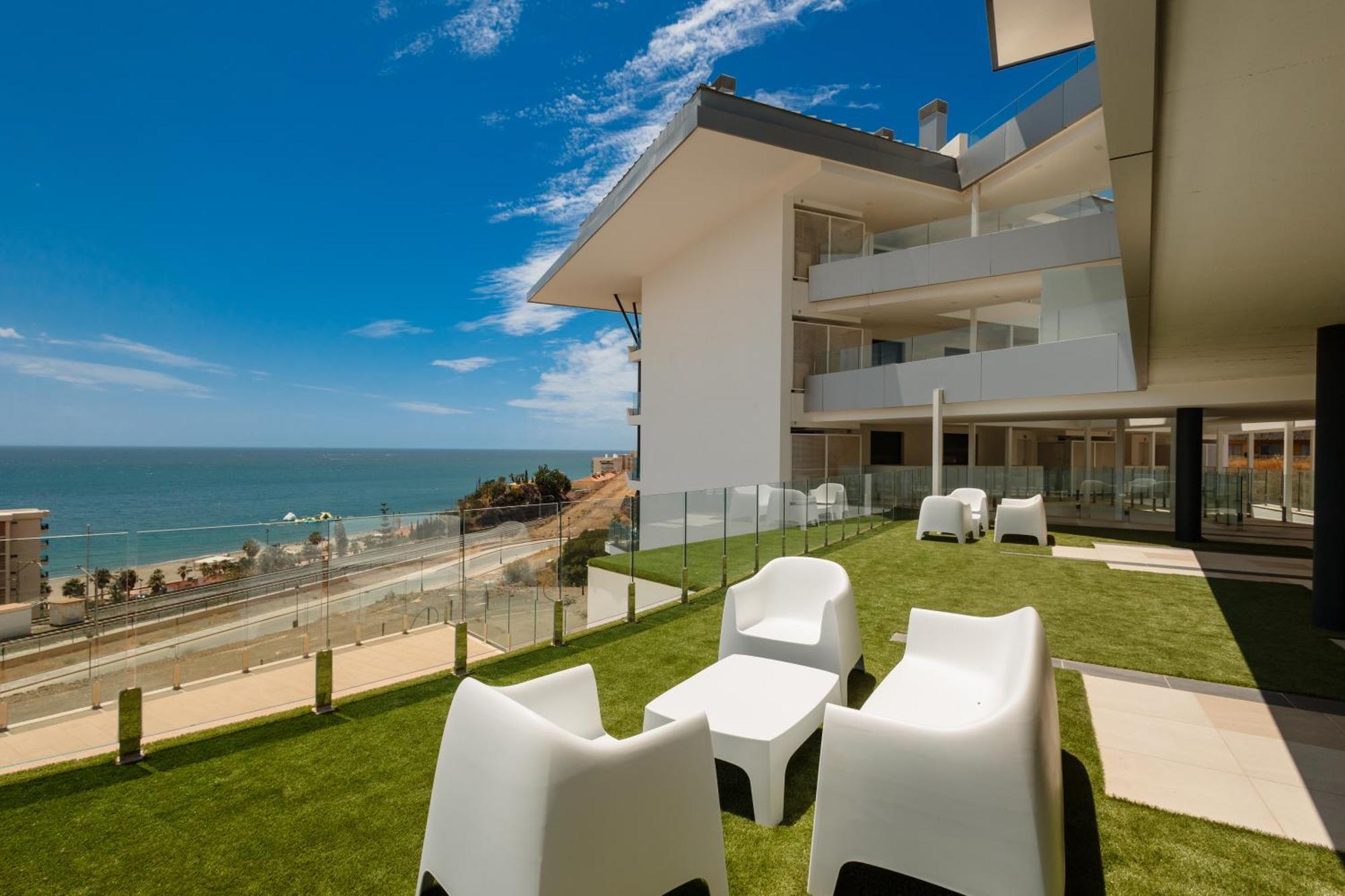 Modern Apartment, With Large Terrace And Panoramic Sea Views, In Fuengirola Apartamento *