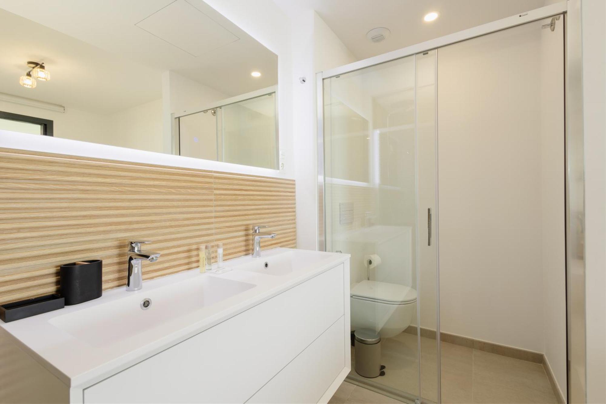 Modern Apartment, With Large Terrace And Panoramic Sea Views, In Fuengirola Apartamento Málaga