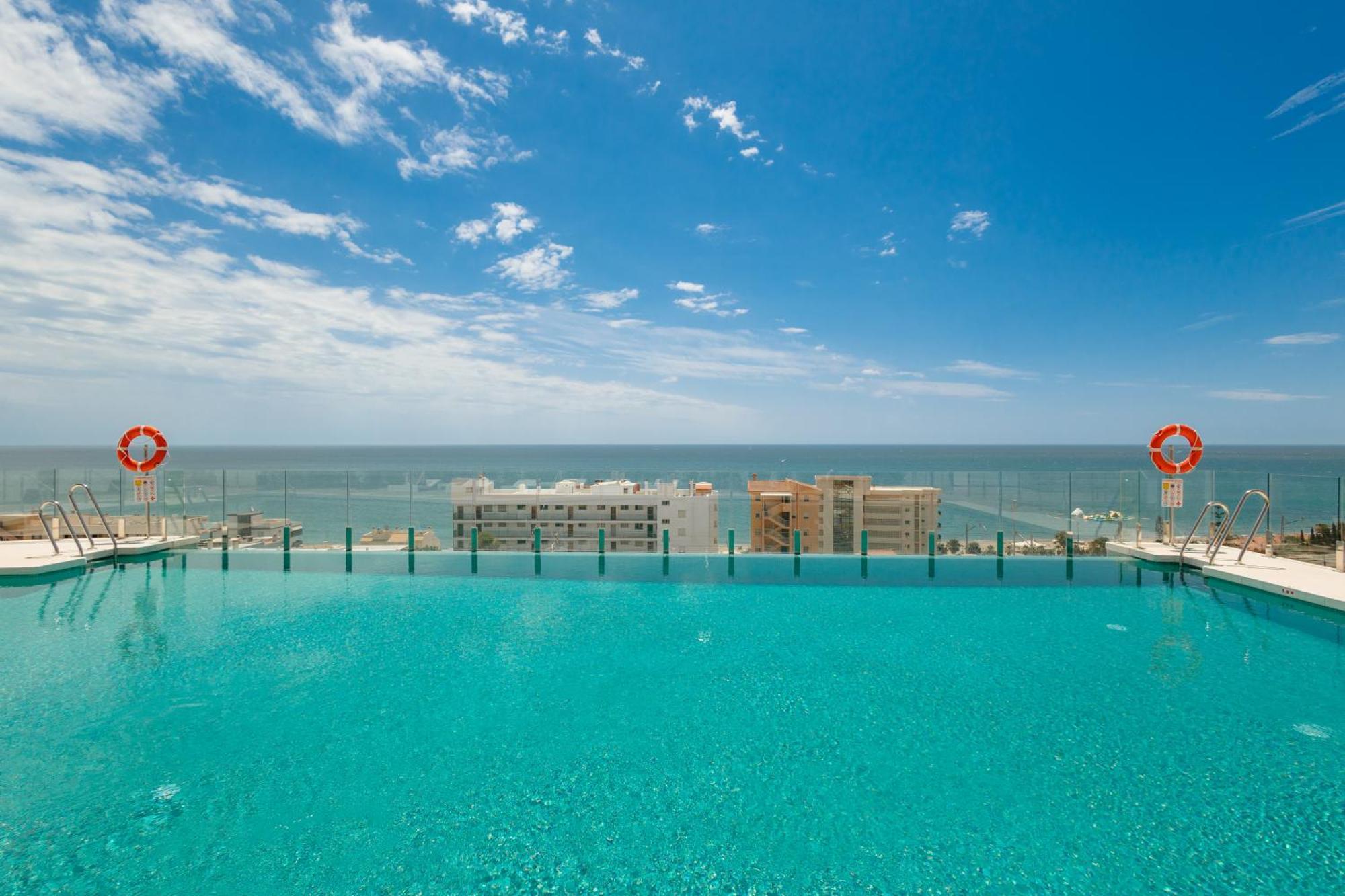 Modern Apartment, With Large Terrace And Panoramic Sea Views, In Fuengirola Apartamento Málaga
